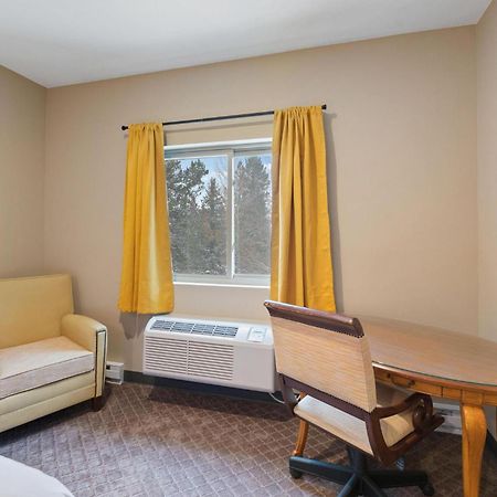 Wagon Wheel Hotel West Yellowstone Luaran gambar
