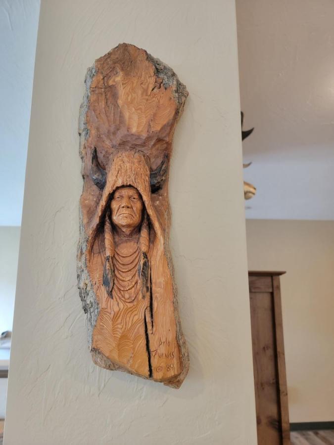 Wagon Wheel Hotel West Yellowstone Luaran gambar
