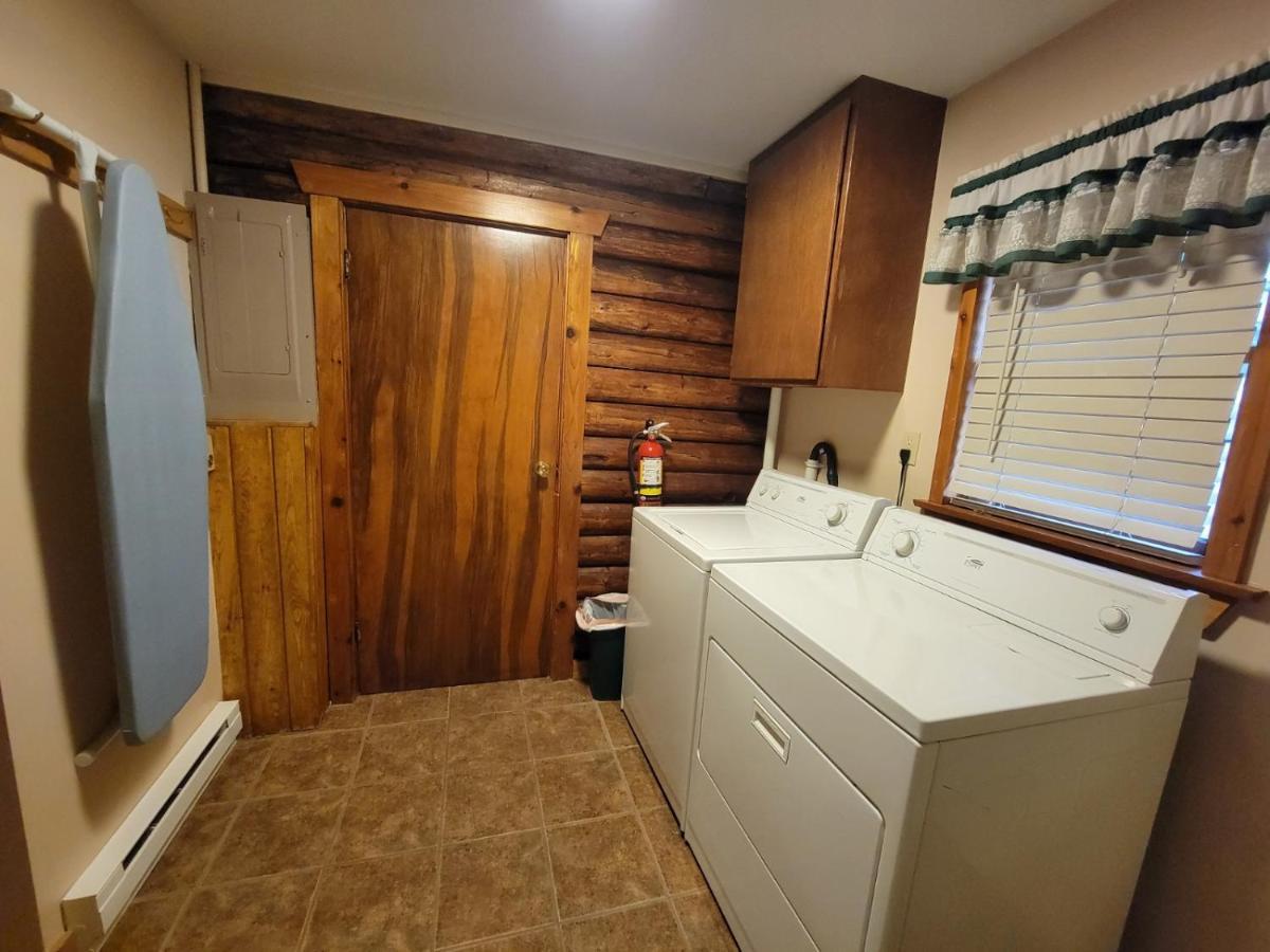 Wagon Wheel Hotel West Yellowstone Luaran gambar
