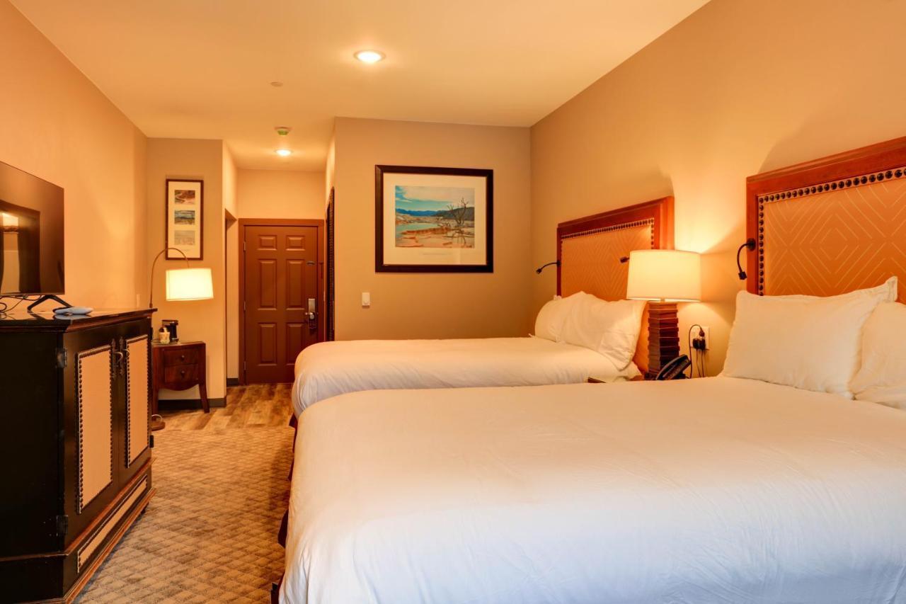 Wagon Wheel Hotel West Yellowstone Luaran gambar