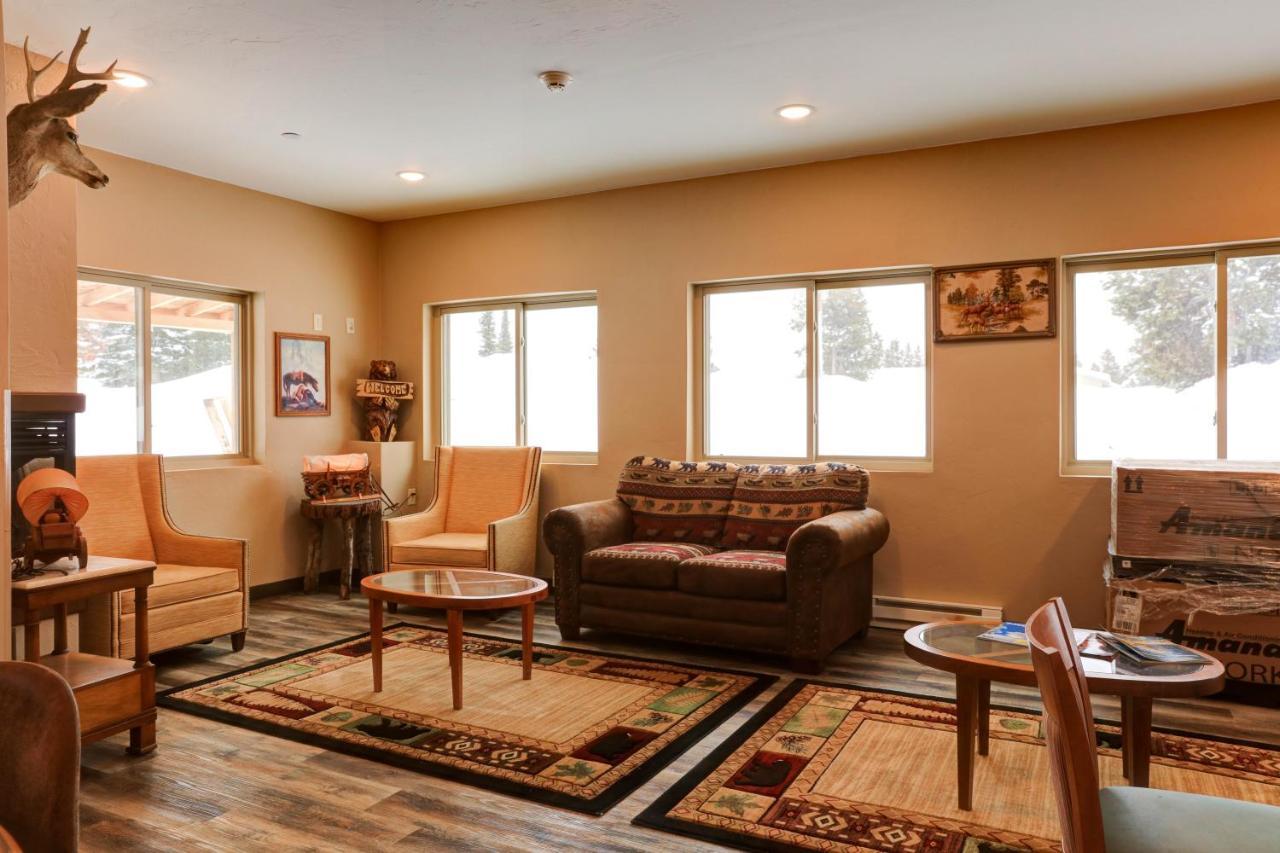 Wagon Wheel Hotel West Yellowstone Luaran gambar