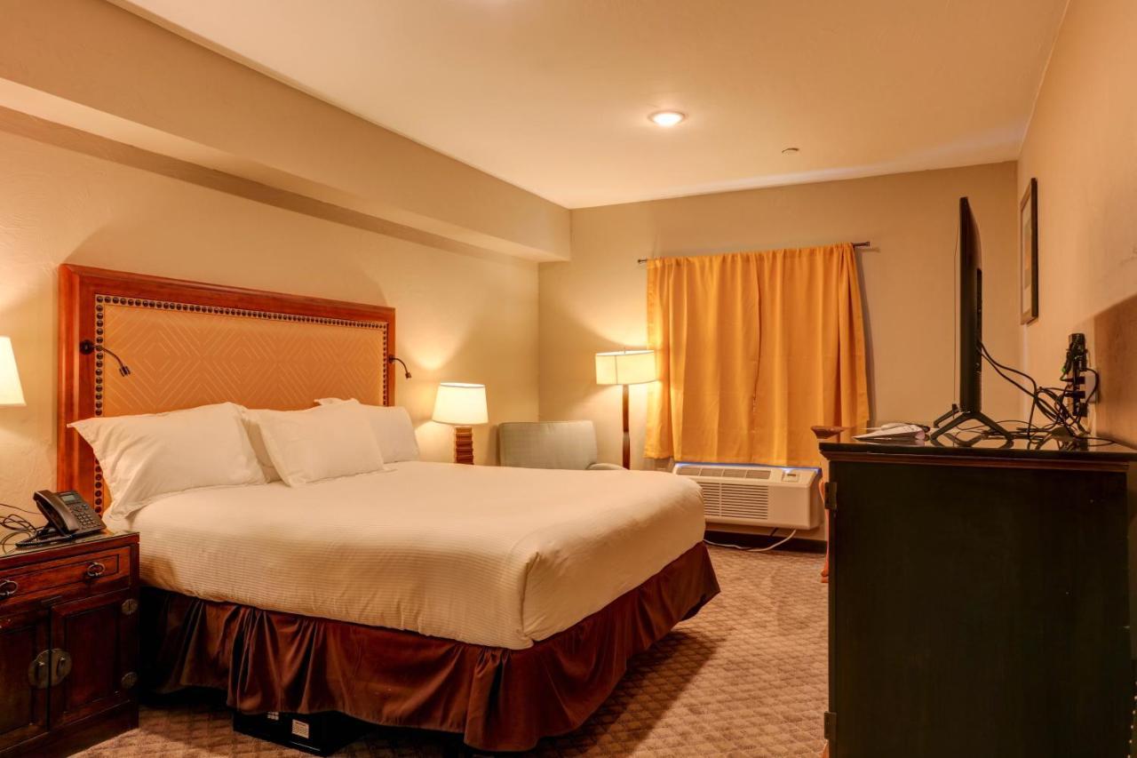 Wagon Wheel Hotel West Yellowstone Luaran gambar